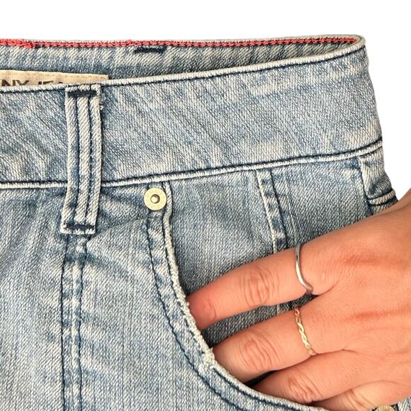 Vintage DKNY Blue Light Wash Mini Jean Denim Skirt Size 28 Y2K Bratz Embroidered - Picture 6 of 7